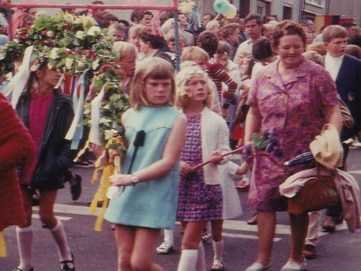 Festumzug mit Kindern
