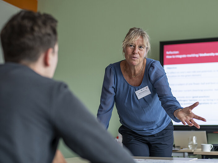 Aufnahme der Workshopleiterin und der Teilnehmenden