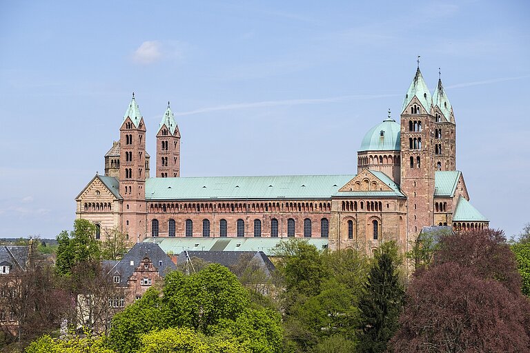 Speyerer Dom Seitenansicht des Speyerer Doms
