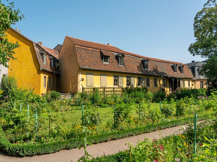 Blick auf Goethes Wohnhaus in Weimar vom Garten aus
