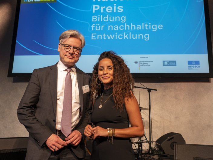 Foto von Roman Luckscheiter und Domitila Barros