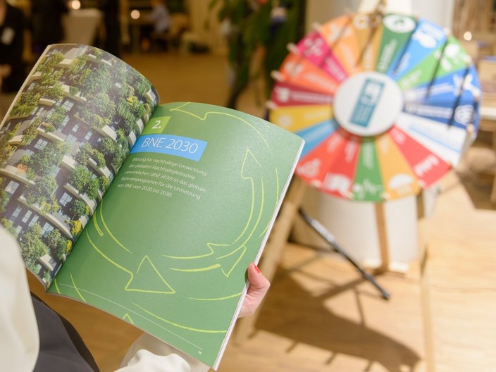 Ein Blick in die Roadmap BNE-2030