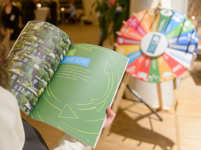 Ein Blick in die Roadmap BNE-2030