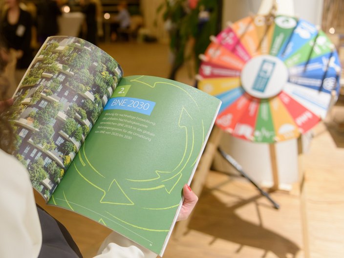 Ein Blick in die Roadmap BNE-2030