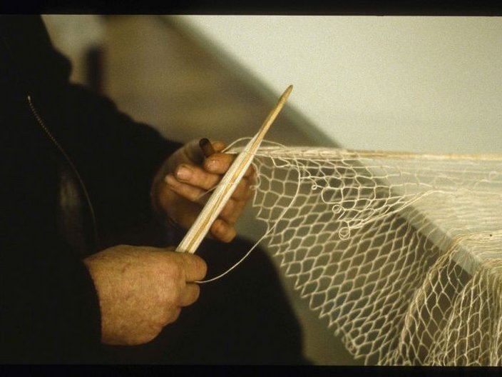 Reparatur eines Fischernetzes