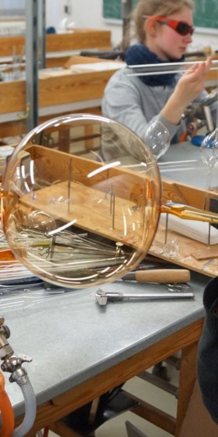 Christbaumschmuck_c_Berufsfachschule_Lauscha_BG_9 Werkstatt für Christbaumkugeln