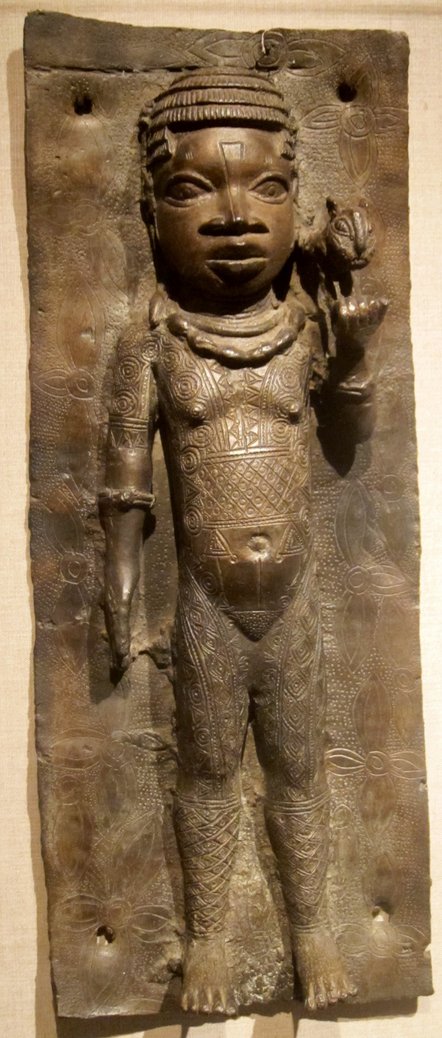 Benin Bronze Ganzkörperrelief eines Menschen in Bronze gegossen