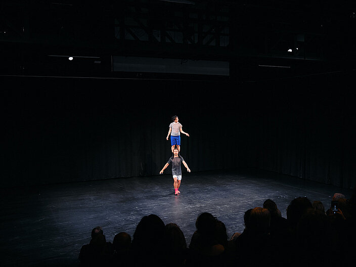 Overhead Project_Jubiläumsveranstaltung 2005er Konvention_2025 Tanzkompanie Overhead Project