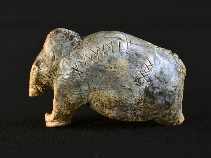 Mammutfigur aus Elfenbein aus der Vogelherdhöhle