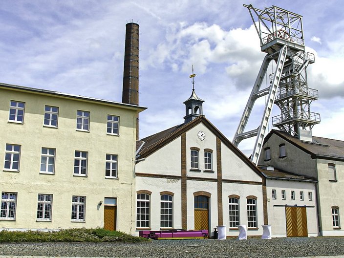 Förderturm in der Bergakademie Freiberg in der Montanregion Erzgebirge/Krušnohoří