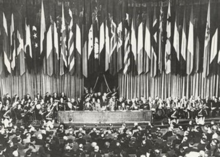 Erste_UNESCO_Generalkonferenz_1946_c_UNESCO_Eclair_Mondial_besch_1 Historisches Foto einer Konferenz