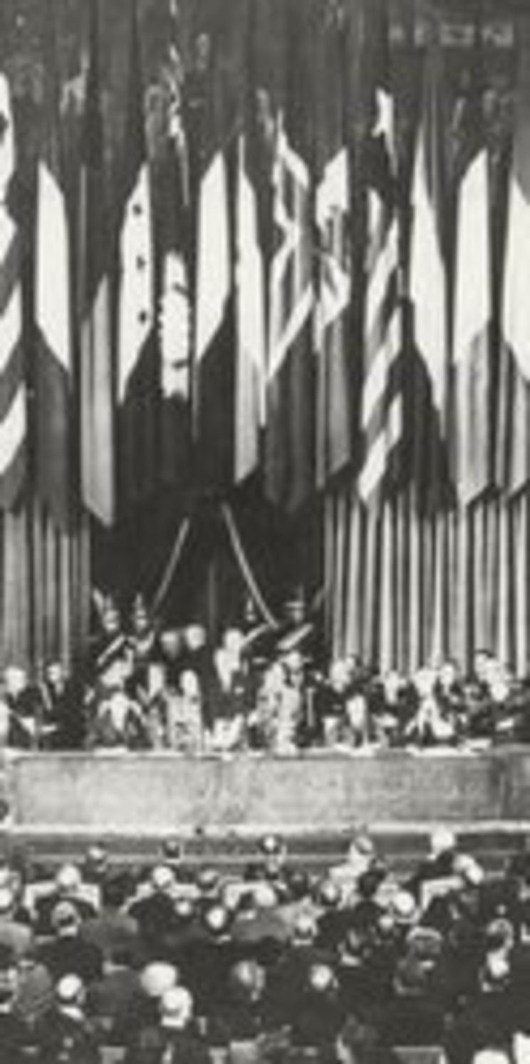 Historisches Foto einer Konferenz