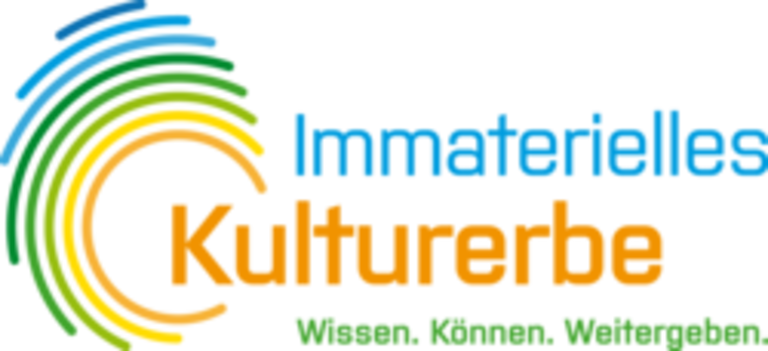 IKE-BVIKE-Logo Logo des Bundesweiten Verzeichnis Immaterielles Kulturerbe mit dem Slogan "Wissen. Können. Weitergeben."