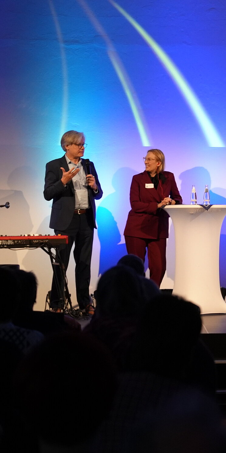 Podiumsgespräch Podiumsgespräch mit Vertreter:innen der Deutschen UNESCO-Kommission und des Projektverbundes Erbe der Lausitz (UNESCO 5)