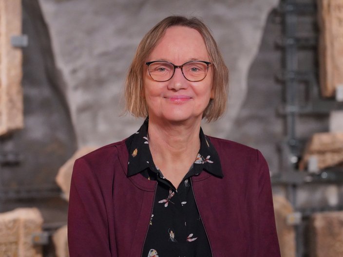 Porträtfoto von Dr. Karin Sczech 