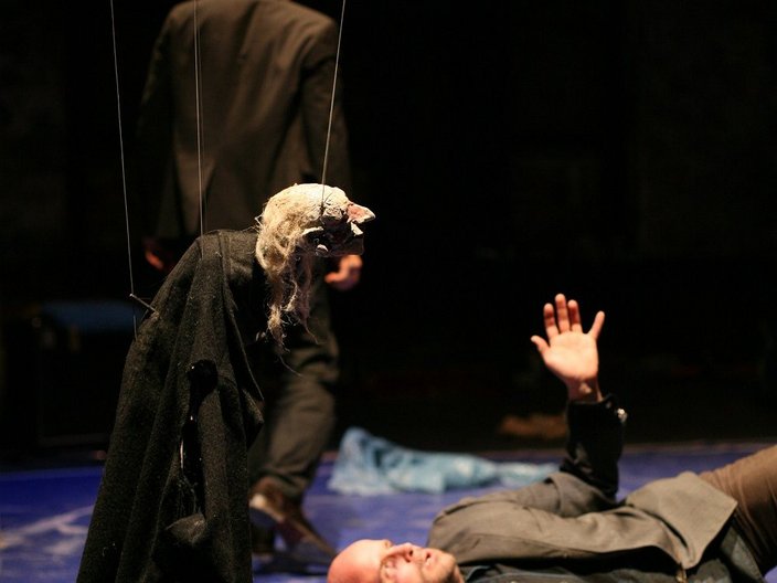 Szenenbild einer Theateraufführung