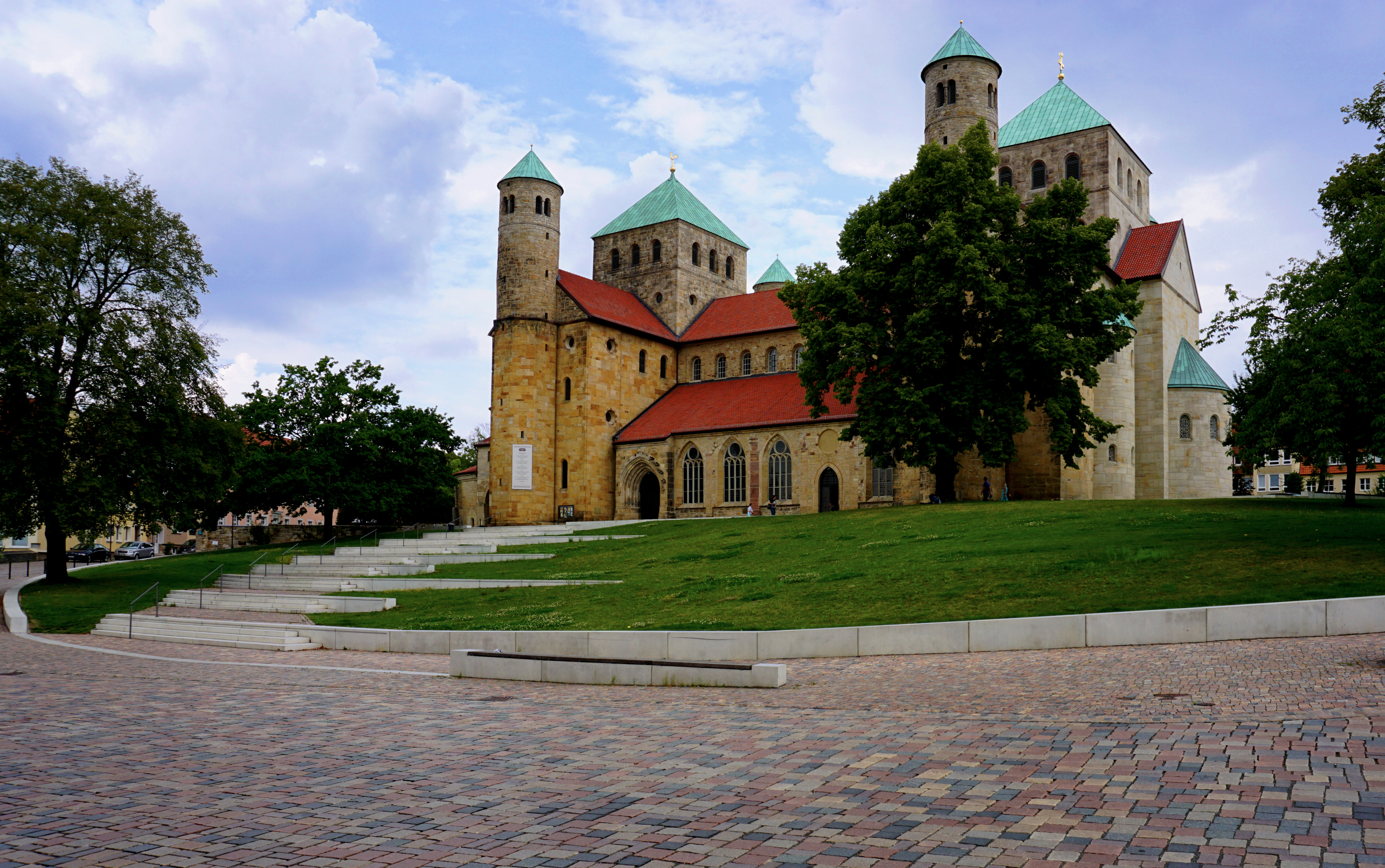 Ansicht der Michaeliskirche in Hildesheim
