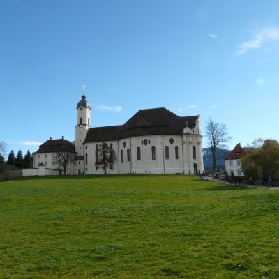 Wallfahrtskirche "Die Wies" in der Landschaft