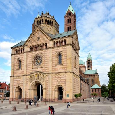 Speyerer Dom (Frontalansicht)