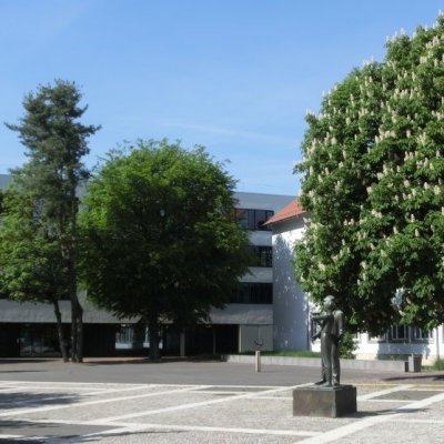 Schulgebäude des MCGs